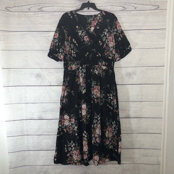 💐SHEIN Black Dress w/pink roses💐 - Picture 6 of 9